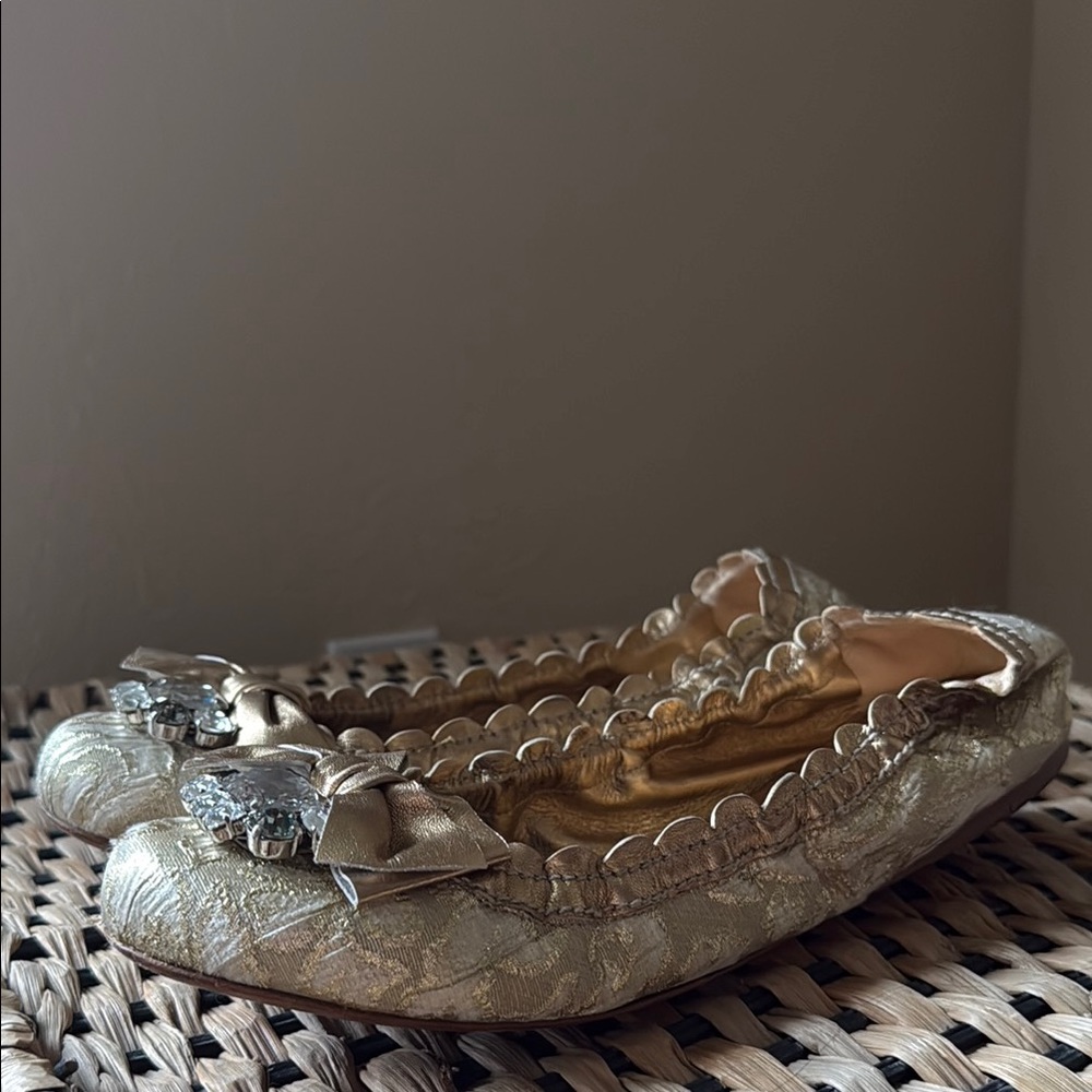 Miu Miu gorgeous crystal lace bow ballet flats - Picture 4 of 10